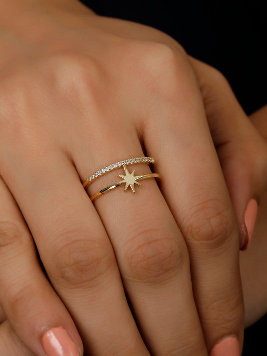 Star stack ring
