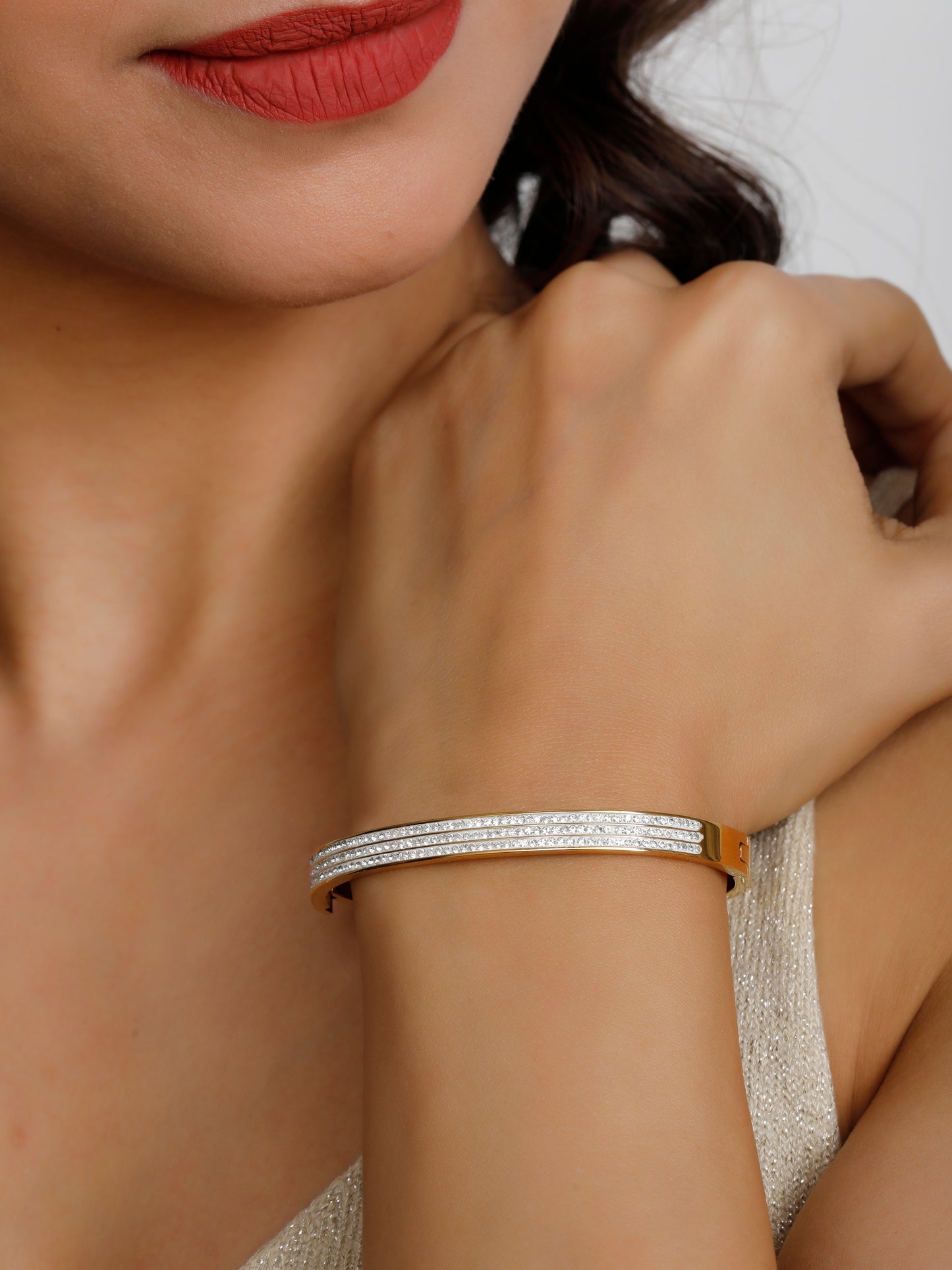 Wrist Bracelet | 18k gold plated