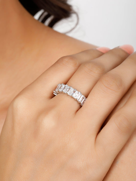 White Stone Diva Ring